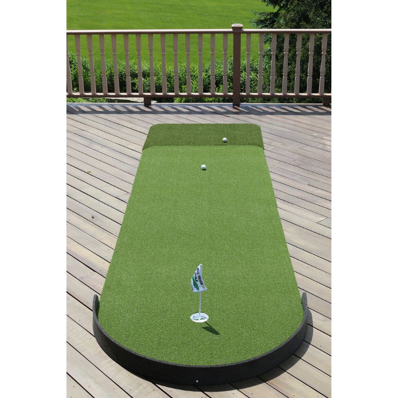 Big Moss Golf Commander Patio Series Putting &amp; Chipping Green in 15x4 foot option rear view.