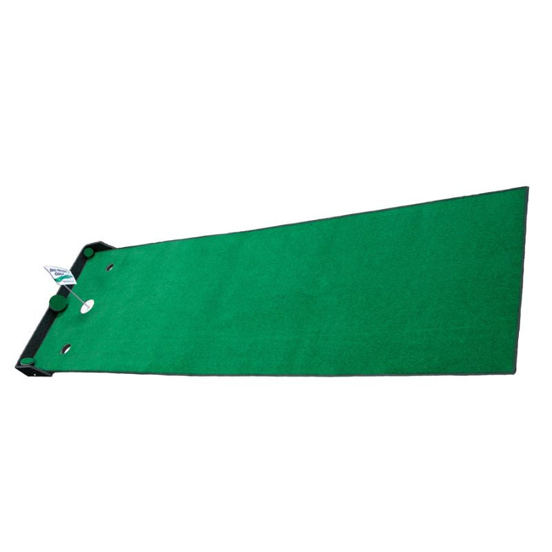 Big Moss Golf Golf Competitor Pro V2 12x3 putting green side view with flag stick.