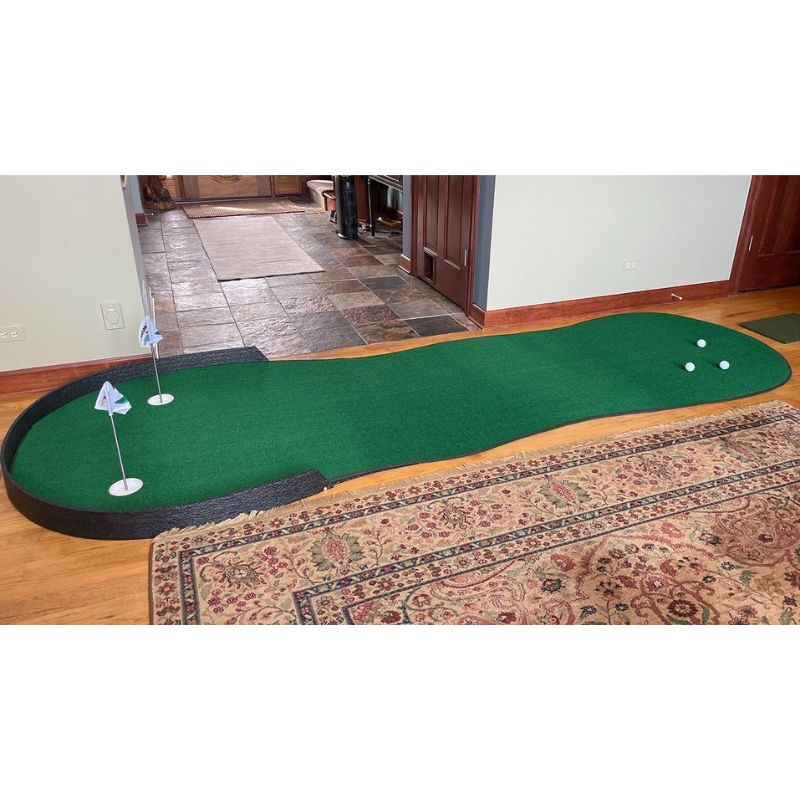 Big Moss Golf The Augusta 410 V2 putting green side view.