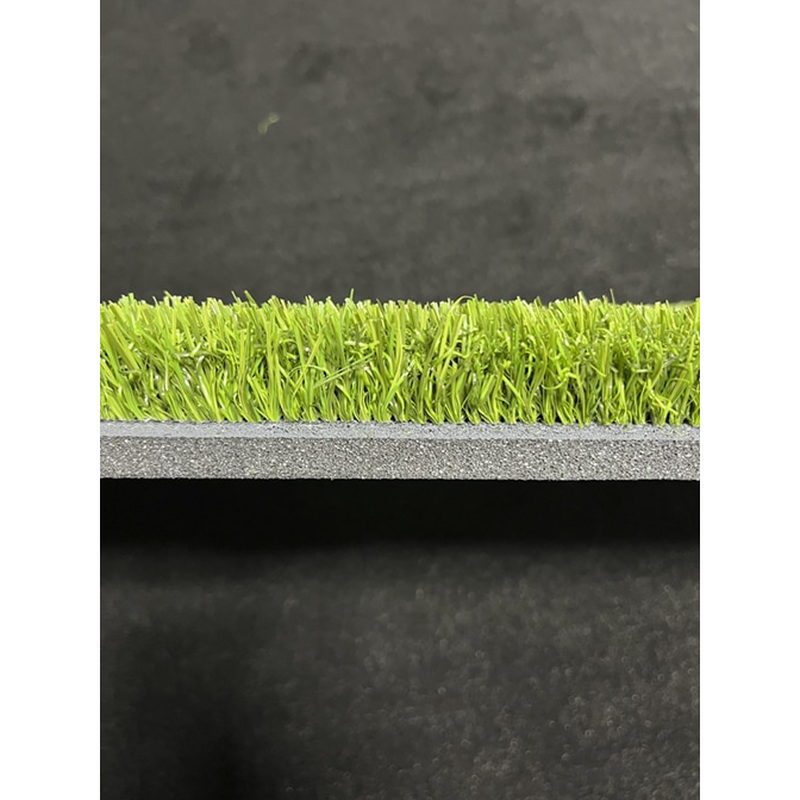 Big Moss Pure Flight MAX Hitting Mat Pure Flight turf and foam base side profile.
