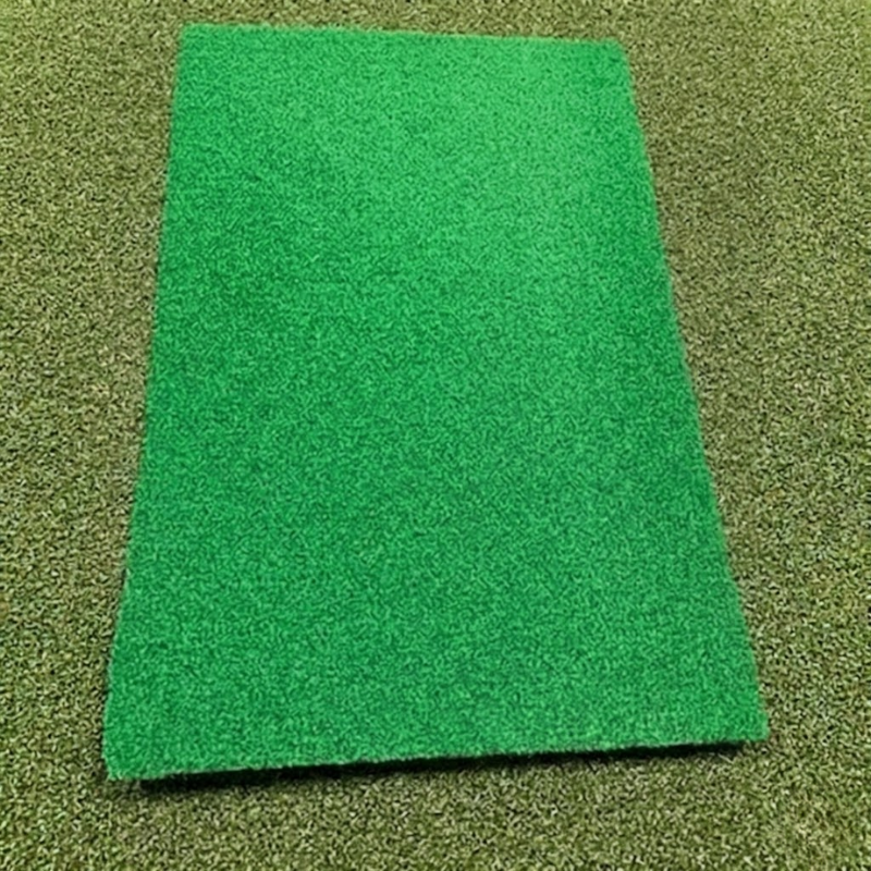 Big Moss V2 Putting Turf top view.