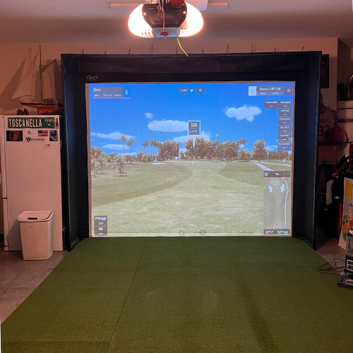 Dana Schmidt golf simulator setup.