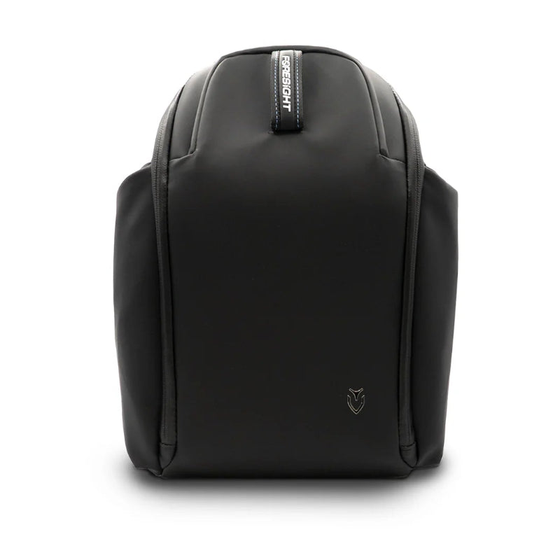 Foresight Sports VESSEL® Premium Sling Bag front view.