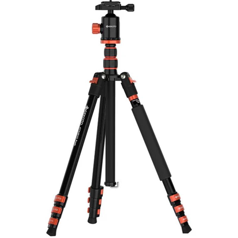 GEEKOTO AT24EVO Compact Aluminum Tripod full view.