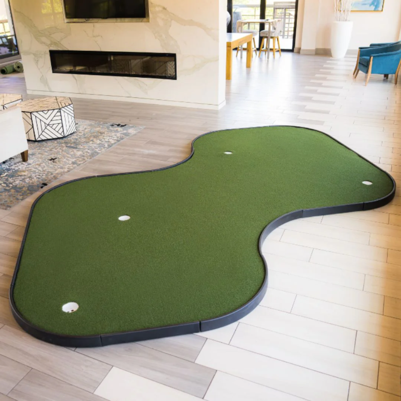 SIGPRO Double Break Putting Green - Indoor Golf Outlet