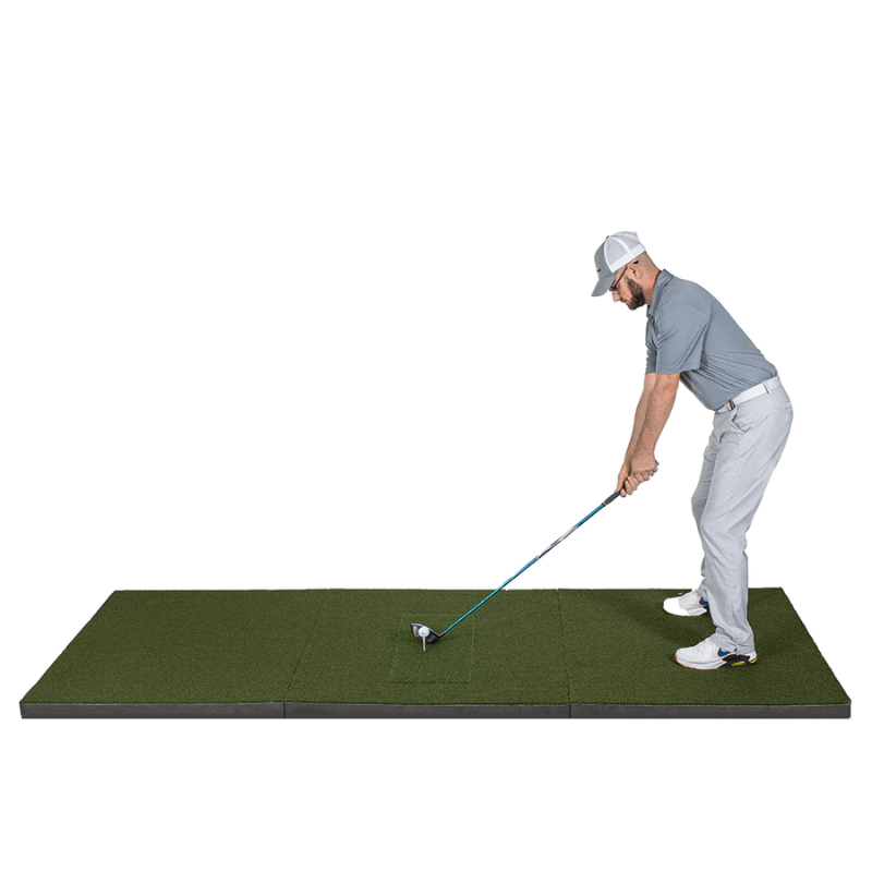 SIGPRO Softy 4&#39; x 10&#39; Golf Mat with golfer front view.