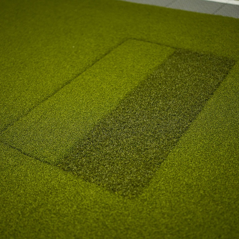 The Country Club Centerstrike Golf Mat by Real Feel Golf Mats close up mat texture.