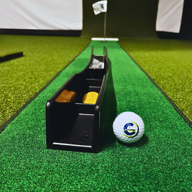 The Putting Arc MS-3D black down the line view with golf ball.
